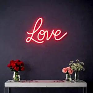 Led Neon Love Yazısı Duvar Dekoru